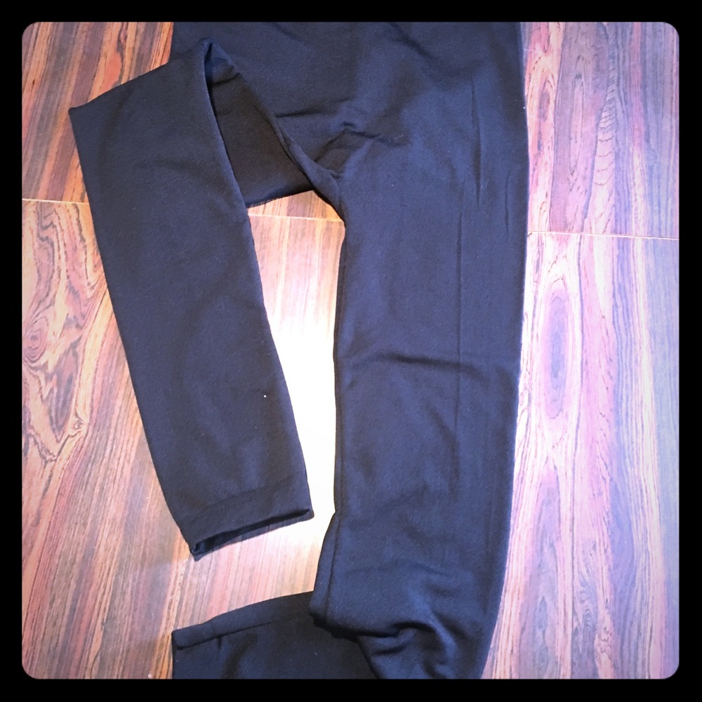 Black fleece lined leggings